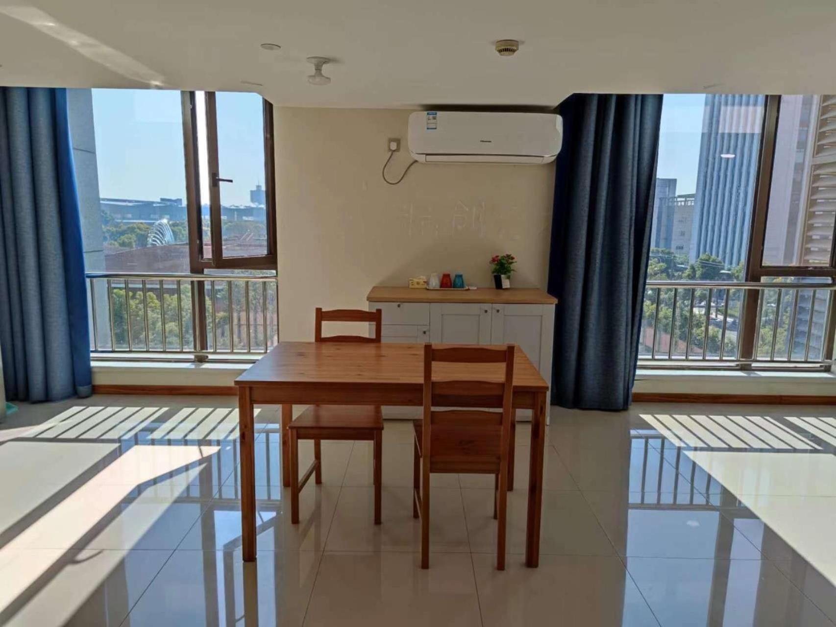 Inestin Shanghai Apt Waigaoqiao Экстерьер фото